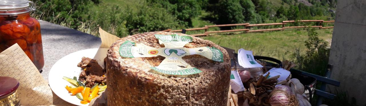 VALLE GRANA GOLOSA: IL CASTELMAGNO
